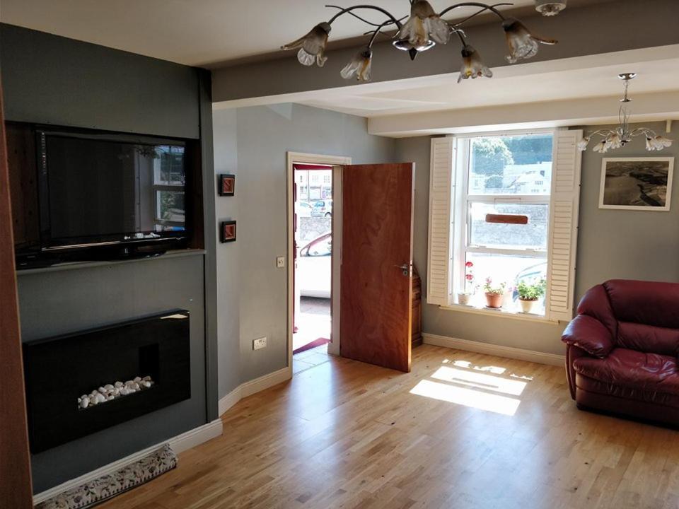Barry'S Bed And Breakfast Bantry Bagian luar foto